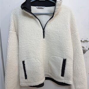 DSG Gray and White Pullover